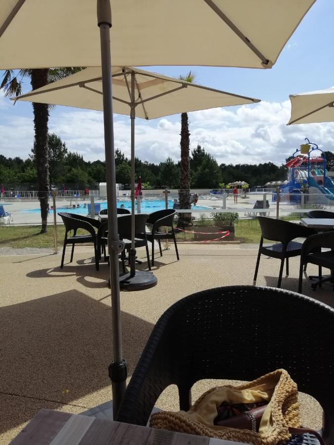 Jpp Marie Ange Proprietaire Hotel Saint-Julien-en-Born Exterior foto